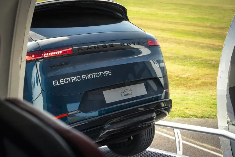 Range Rover Sport Electric