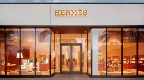 Hermès redeschide magazinul din San Diego