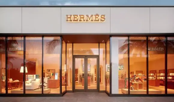 Hermès redeschide magazinul din San Diego