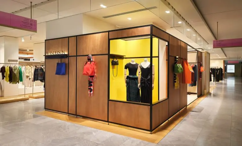 JW Anderson deschide un magazin pop-up la Paris