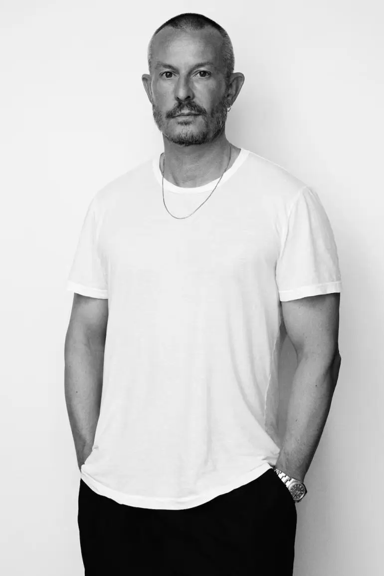 Jonathan Saunders
