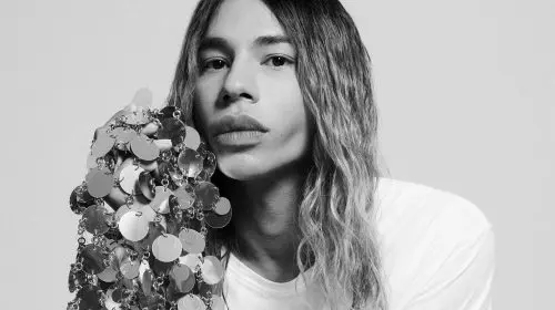 Olivier Rousteing este numit director de creație pentru brandul Rabanne