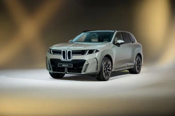 Noul BMW X5 a ajuns la a cincea generație și beneficiază de pachetul de tehnologii introdus de BMW Neue Klasse