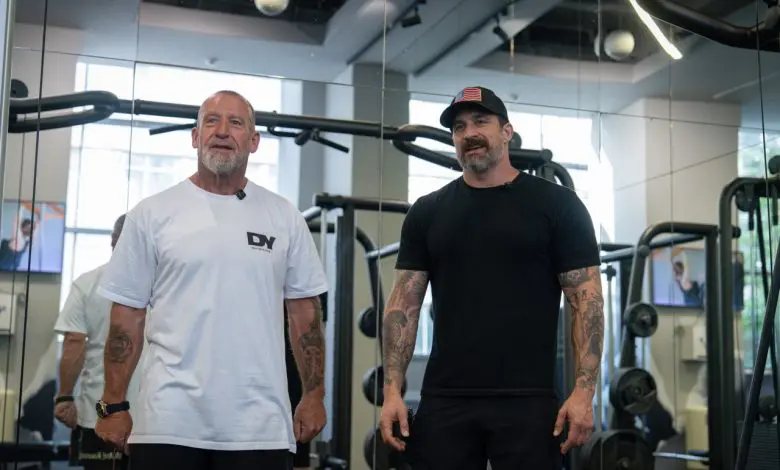 Dorian Yates și Andrew Huberman se antrenează la World Class România