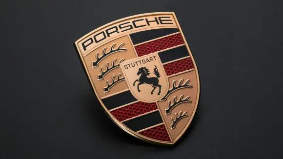 Porsche AG dă undă verde pentru programul Future Package