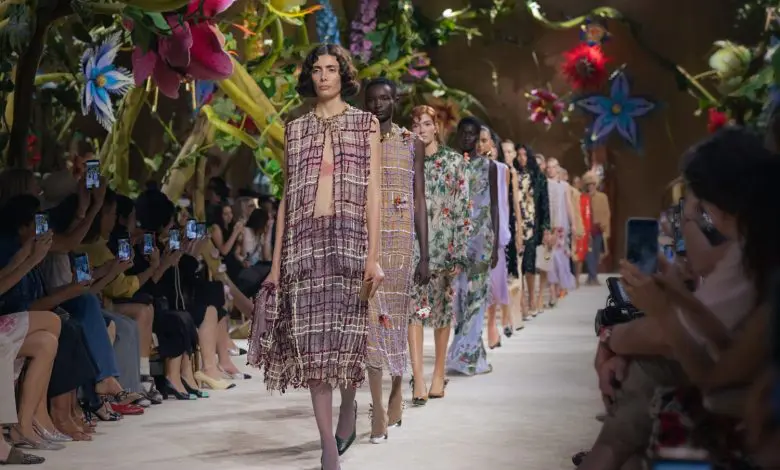 Colecția Chanel Couture toamnă 2026 aduce la viață fantezia basmelor