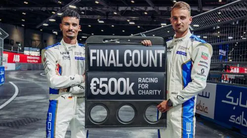 Porsche donează 500.000 de euro copiilor grav bolnavi din întreaga lume