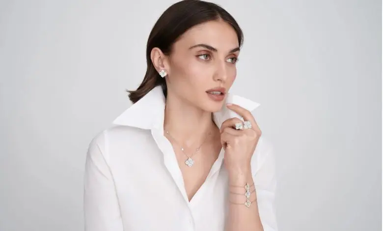 Piranesi reinterpretează motivul floral într-o nouă colecție de bijuterii