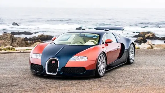 Bugatti celebrează 20 de ani de Veyron printr-un model unicat