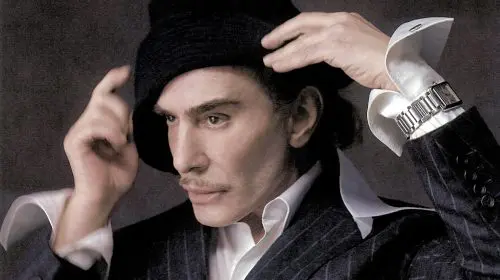 John Galliano va fi subiectul următoarei expoziții organizate de Costume Institute, departamentul de modă al Muzeului Metropolitan de Artă din New York