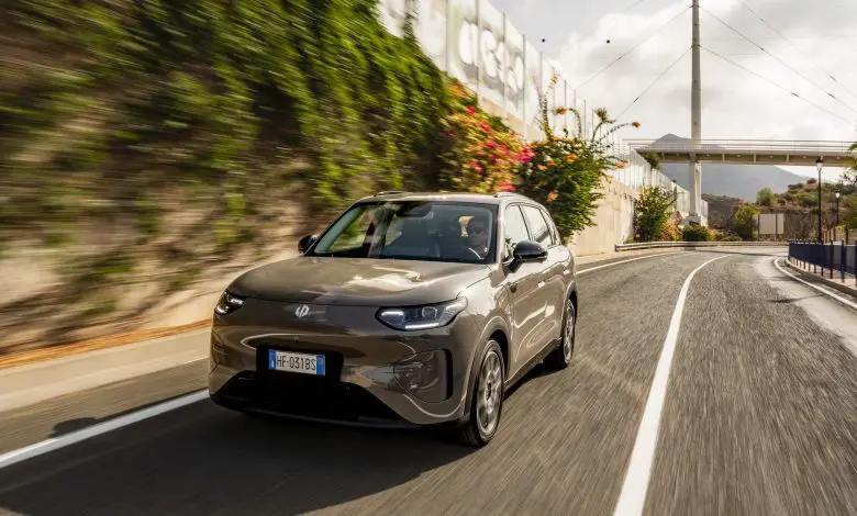 Leapmotor B03X: un nou crossover urban inteligent