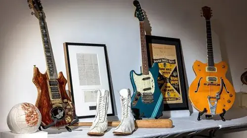 Christie’s înființează un departament dedicat culturii pop