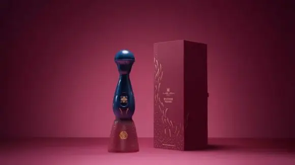 Clase Azul lansează o nouă tequila pentru Día de Muertos, maturată în butoaie de Champagne