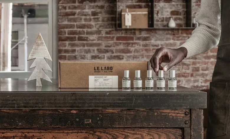 Casa de parfumerie Le Labo anunță seturile speciale pentru perioada sărbătorilor