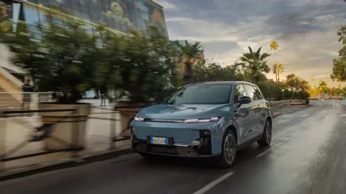 Stellantis și Leapmotor au demarat producția modelului B10 în Spania și anunță extinderea activității industriale europene cu modelul B05