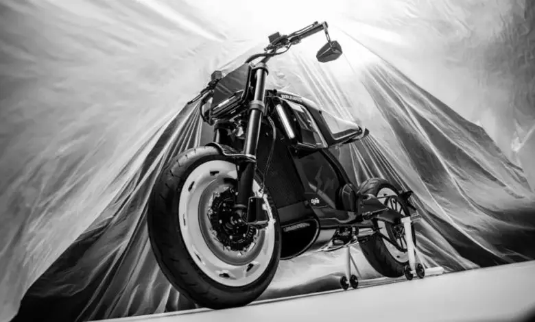 Brabus și Hiroshi Fujiwara lansează o motocicletă electrică în ediție limitată
