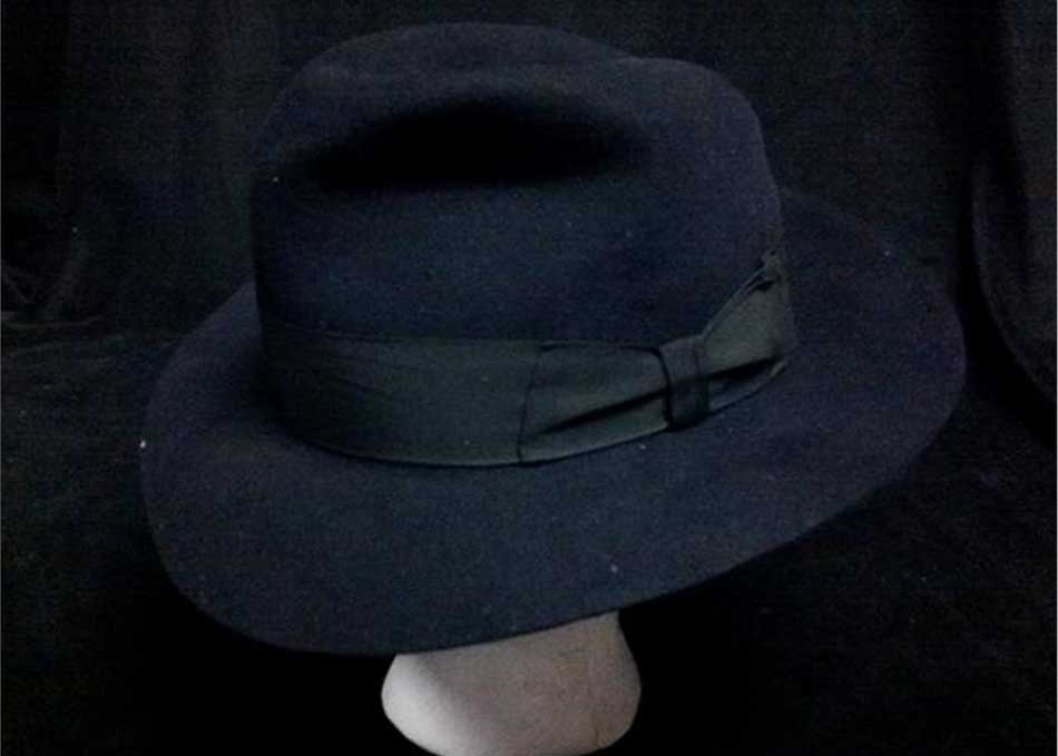Practiced crime Charlotte Bronte Trei dintre cele mai scumpe pălării din lume