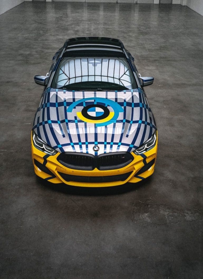 Prin THE 8 X JEFF KOONS, artistul american a creat propriul automobil de vis alături de BMW