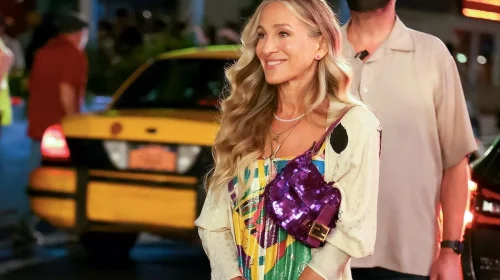 Fendi și Sarah Jessica Parker lansează o geantă în ediție limitată