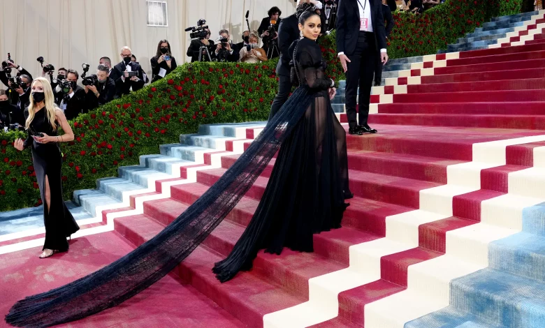 Gilded Glamour: Cele mai bune look-uri de la Gala Met 2022