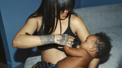 Rihanna lansează Maternitywear – o colecție capsulă dedicată mamelor