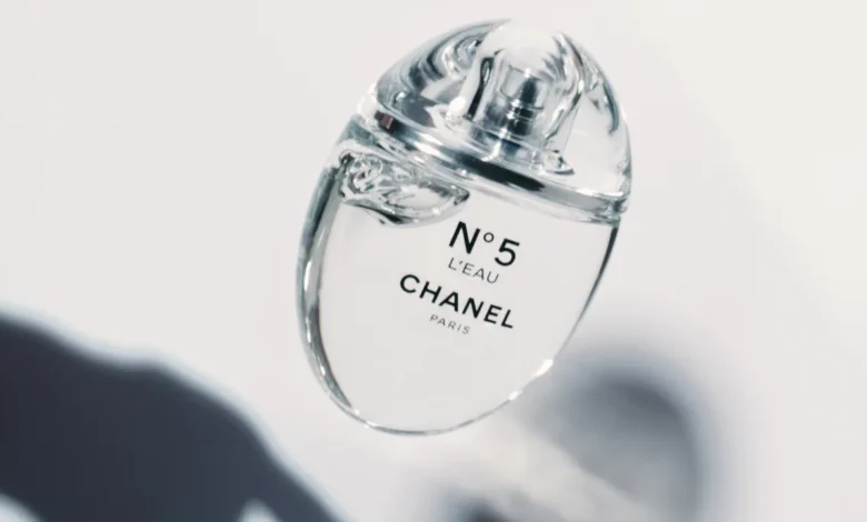 „We All Have an Adventure with N°5 to Share”