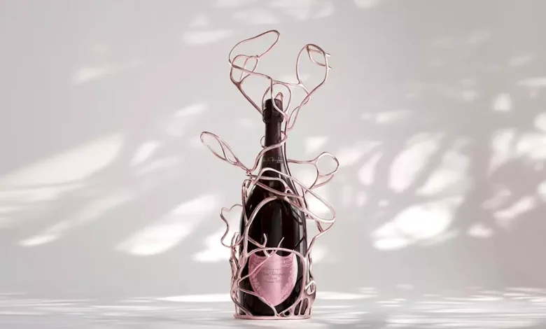 Dom Pérignon colaborează Mathias Bengtsson pentru sticle sculpturale de șampanie