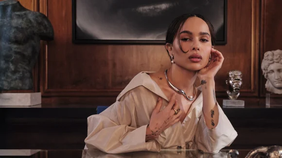 Zoë Kravitz este starul noii campanii a casei de bijuterii Jessica McCormack