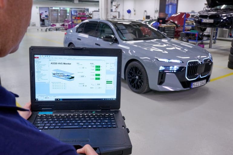 BMW i7 este tester pentru BMW Group şi Solid Power 