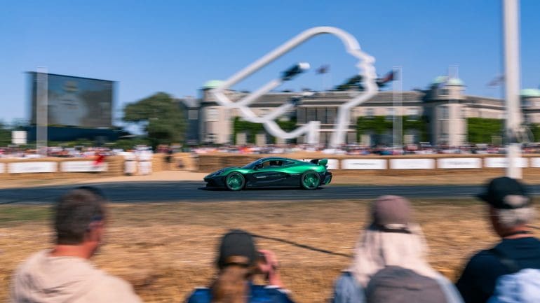 Rimac Nevera R își face debutul dinamic mondial la Goodwood Speed Festival       