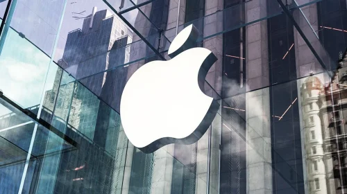 Apple depășește Nvidia și devine cea mai valoroasă companie din lume, evaluată la 4,94 trilioane de dolari