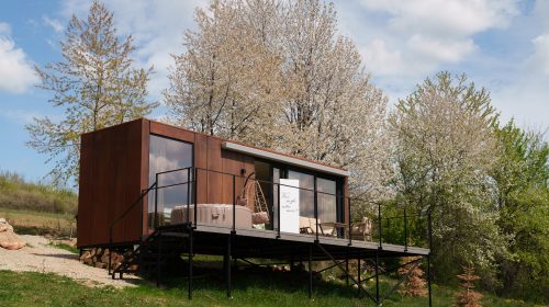 Coniferis Retreat – Locul ideal pentru încă o lună de miere în mijlocul naturii