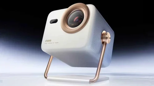 Hisense a creat un videoproiector 4K cu un design luxos și performanțe de top